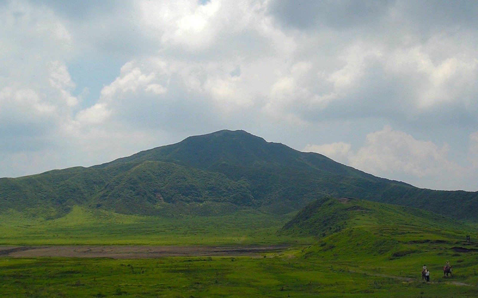 Aso Grasslands